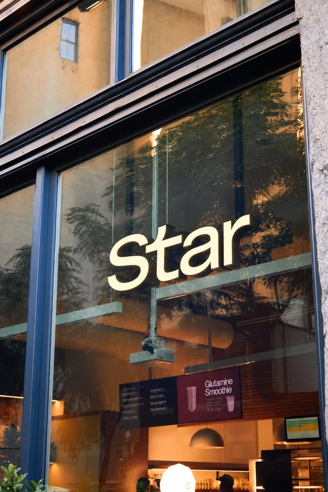 Star café storefront